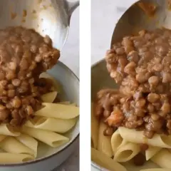 Un mestolo versa un saporito ragù di lenticchie su penne al dente. Un piatto vegetariano invitante e nutriente.