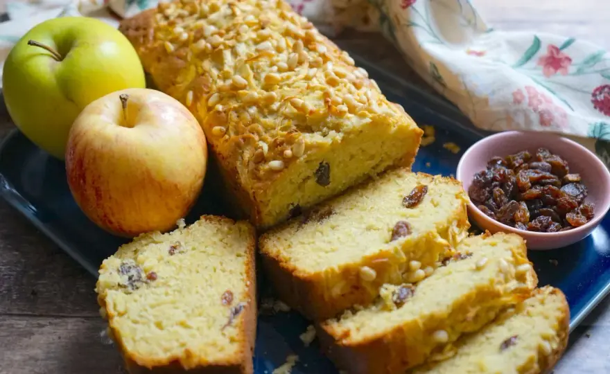 Plumcake alle mele - La ricetta perfetta per un dolce soffice